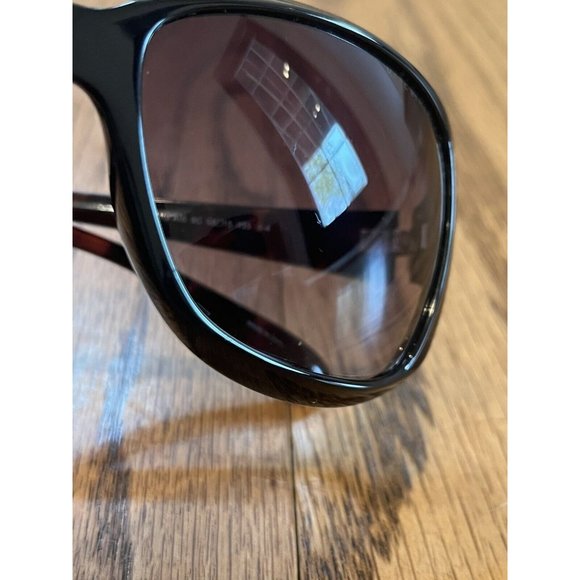 Marc Jacobs Women’s Black Sunglasses W/ Case. Model MMJ 191/S - Picture 8 of 9